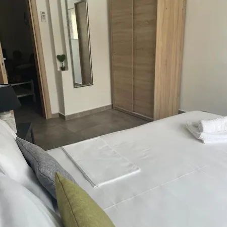 Sofis House Apartament *